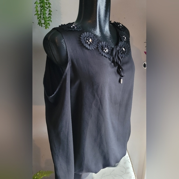 Cartise Black Cold Shoulder Long Sleeve Blouse Sz.6 - Picture 4 of 8